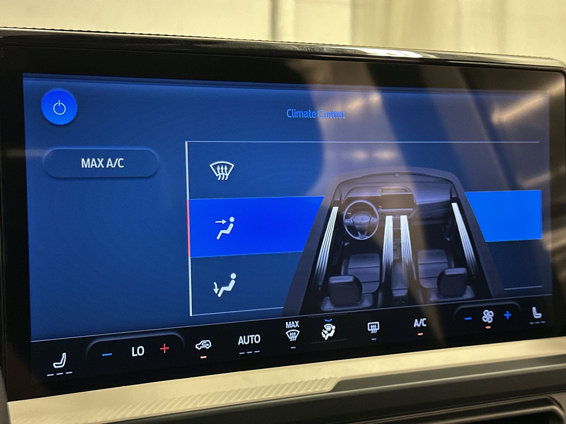 Thumbnail: 2025 Ford Bronco Sport - 15