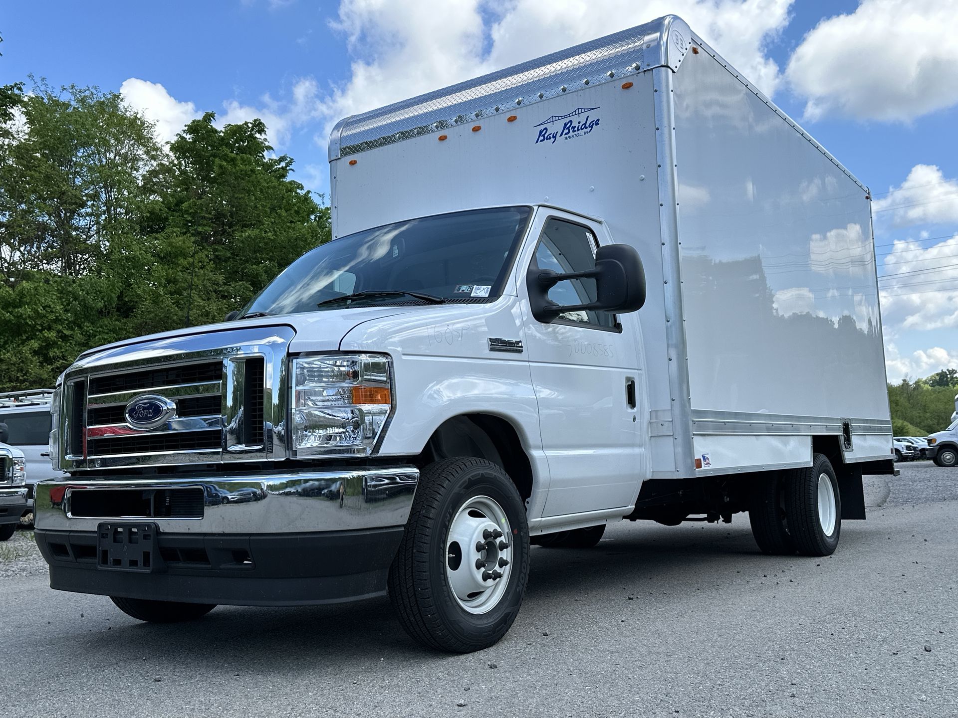 Thumbnail: 2025 Ford Econoline - 26