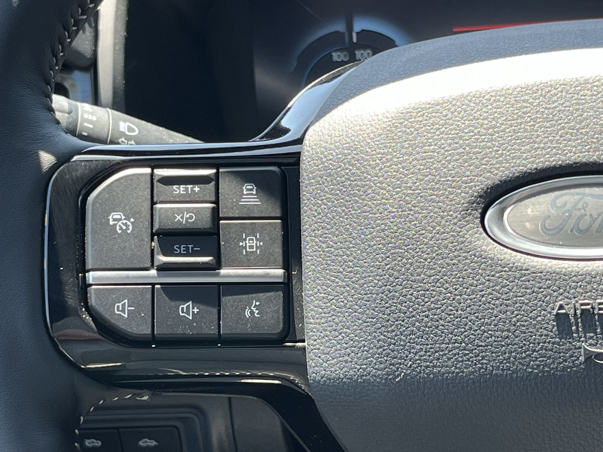 Thumbnail: 2023 Ford F-150 - 9