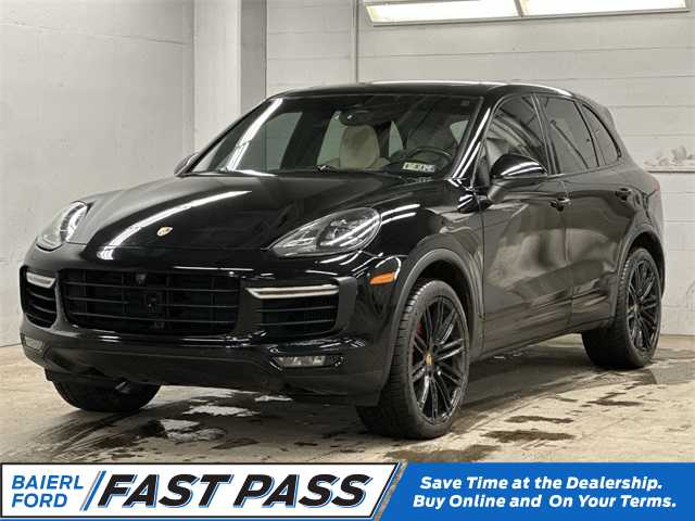 Thumbnail: 2017 Porsche Cayenne - 1