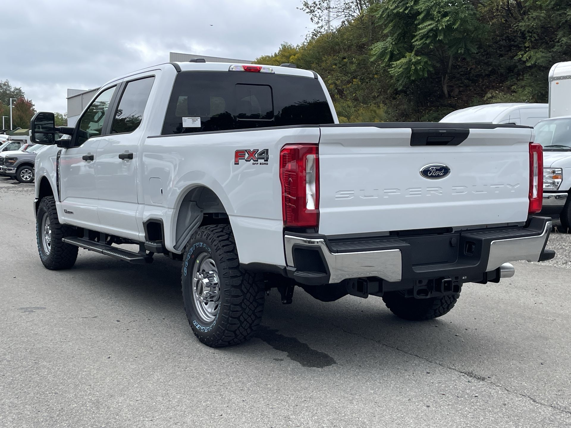 2024 Ford Econoline E-350 30