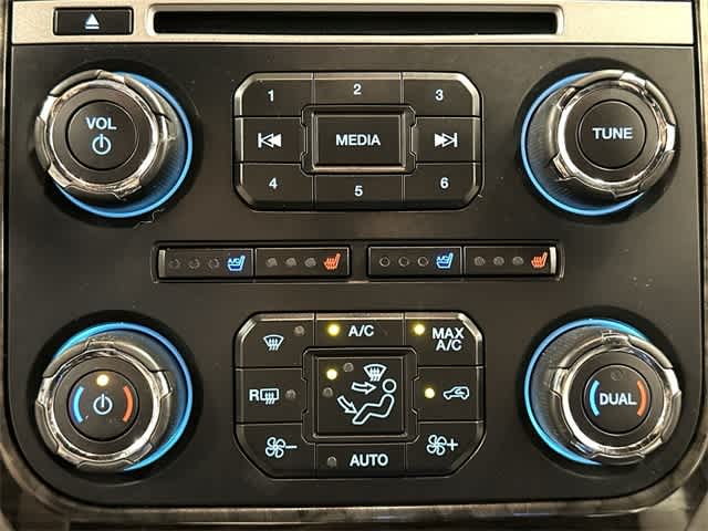 2017 Ford Expedition Limited 16