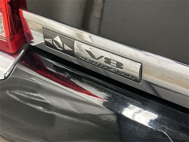 2011 Cadillac DTS Luxury I 25
