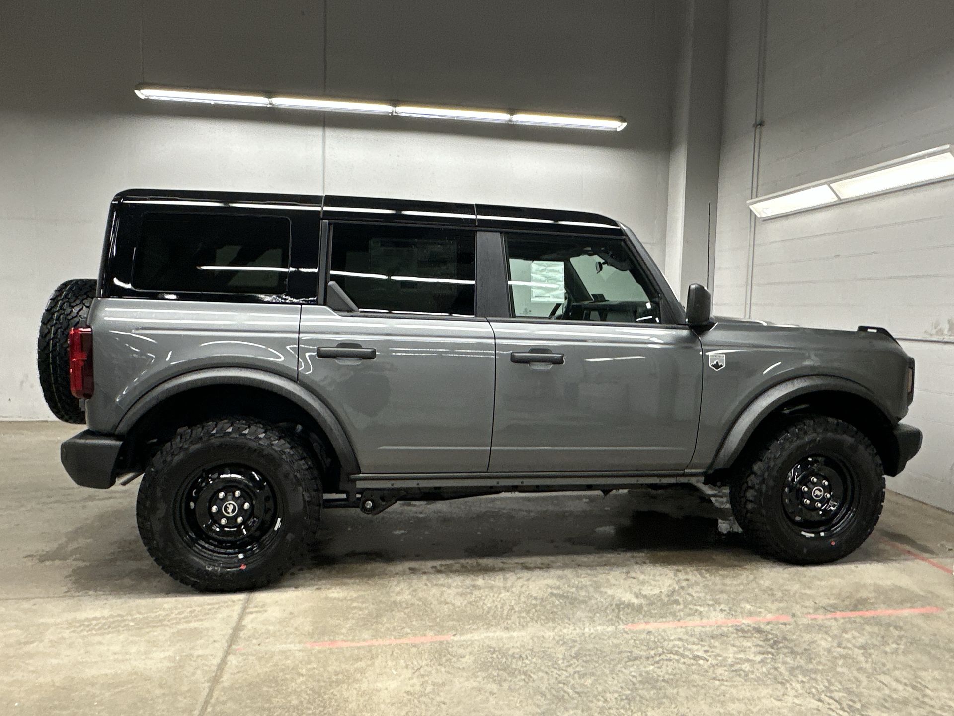 Thumbnail: 2026 Ford Bronco - 3