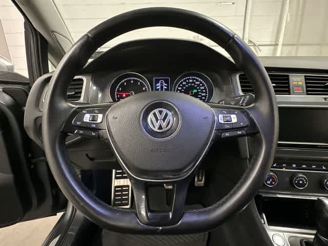 Thumbnail: 2017 Volkswagen Golf - 8