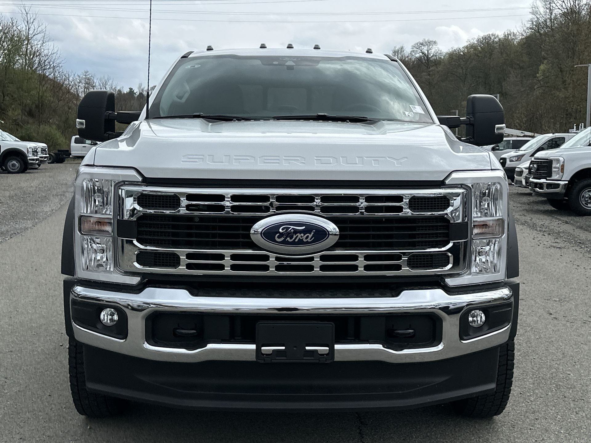 Thumbnail: 2025 Ford Econoline - 25