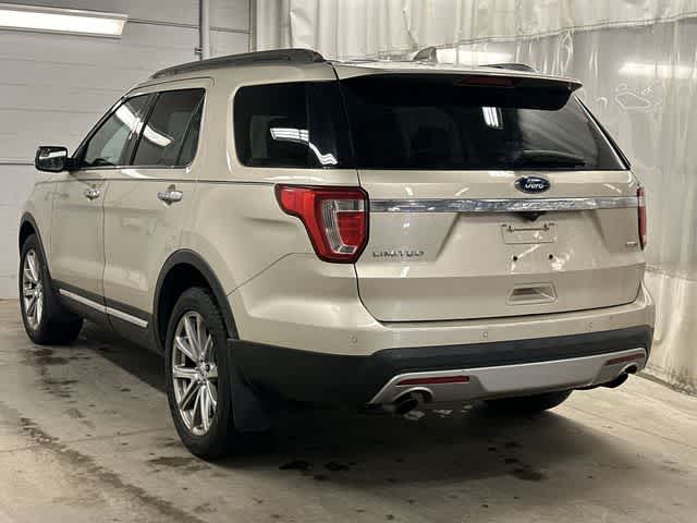 Thumbnail: 2017 Ford Explorer - 24