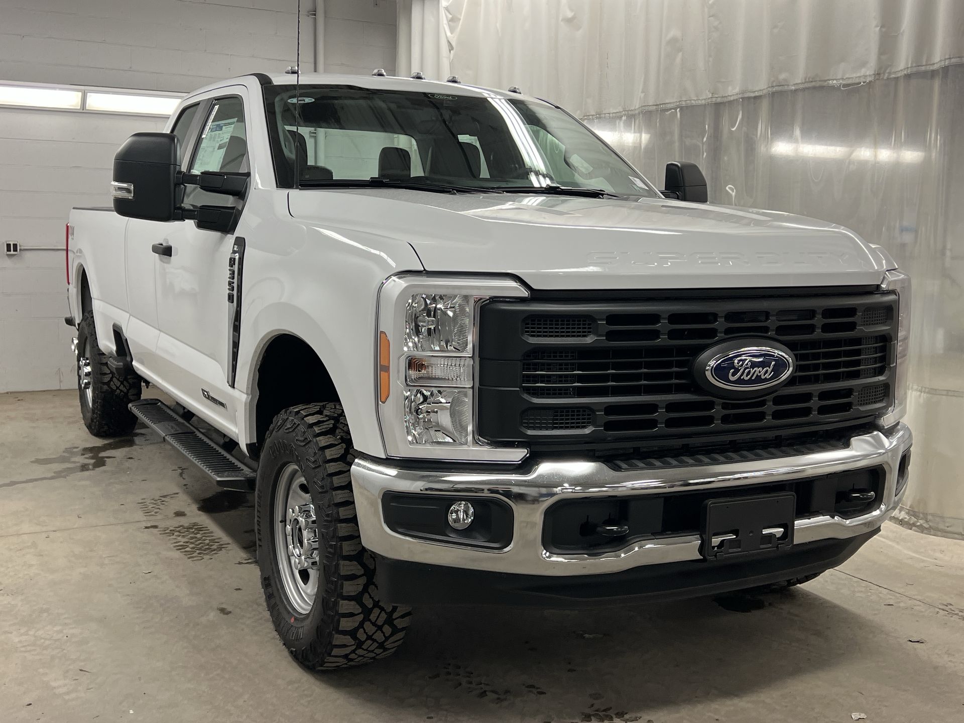 Thumbnail: 2025 Ford Econoline - 28