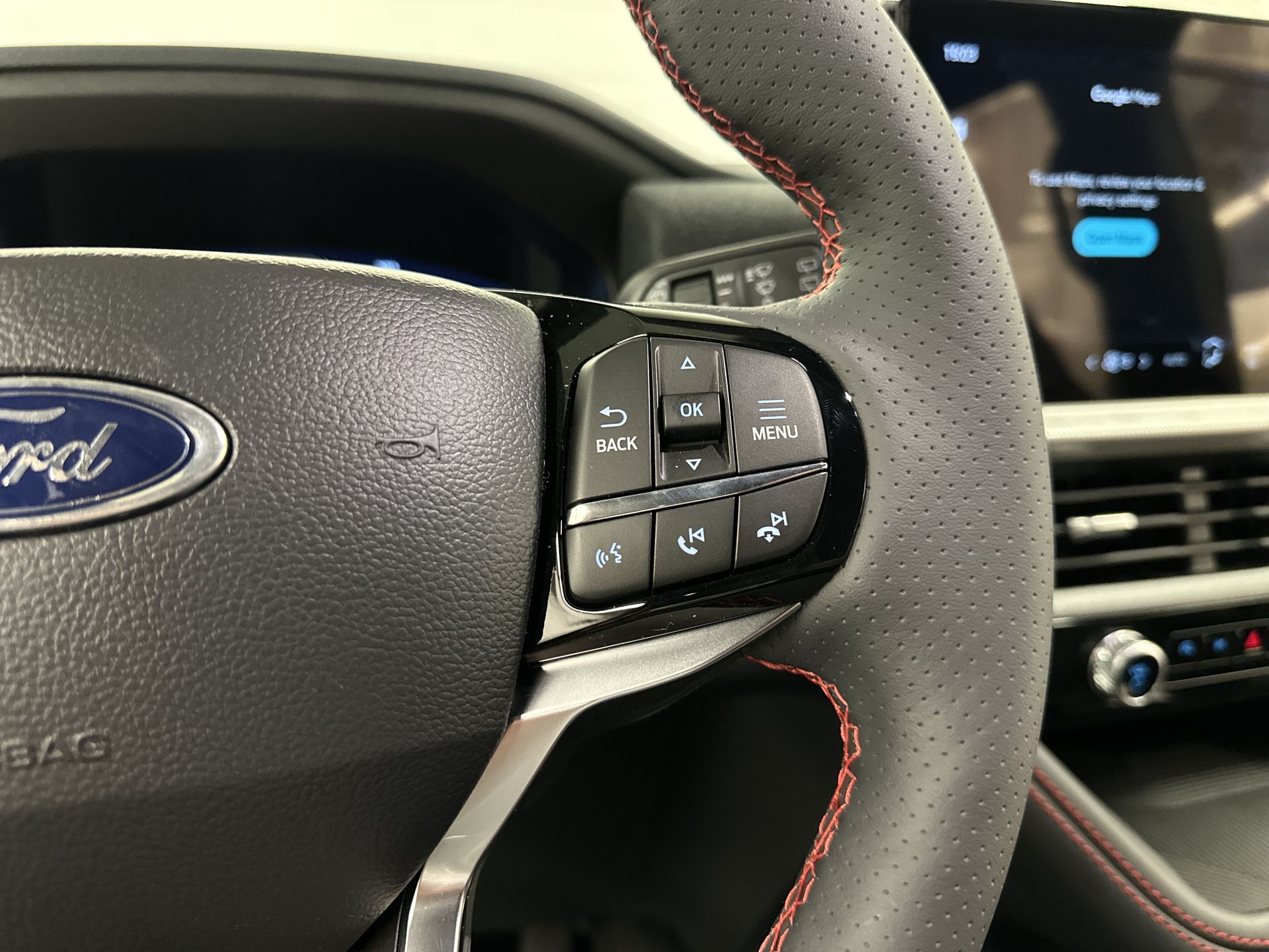 Thumbnail: 2026 Ford Explorer - 9