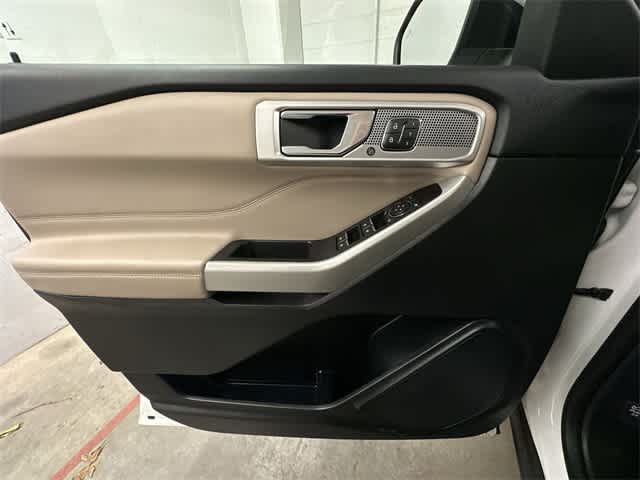 Thumbnail: 2020 Ford Explorer - 19