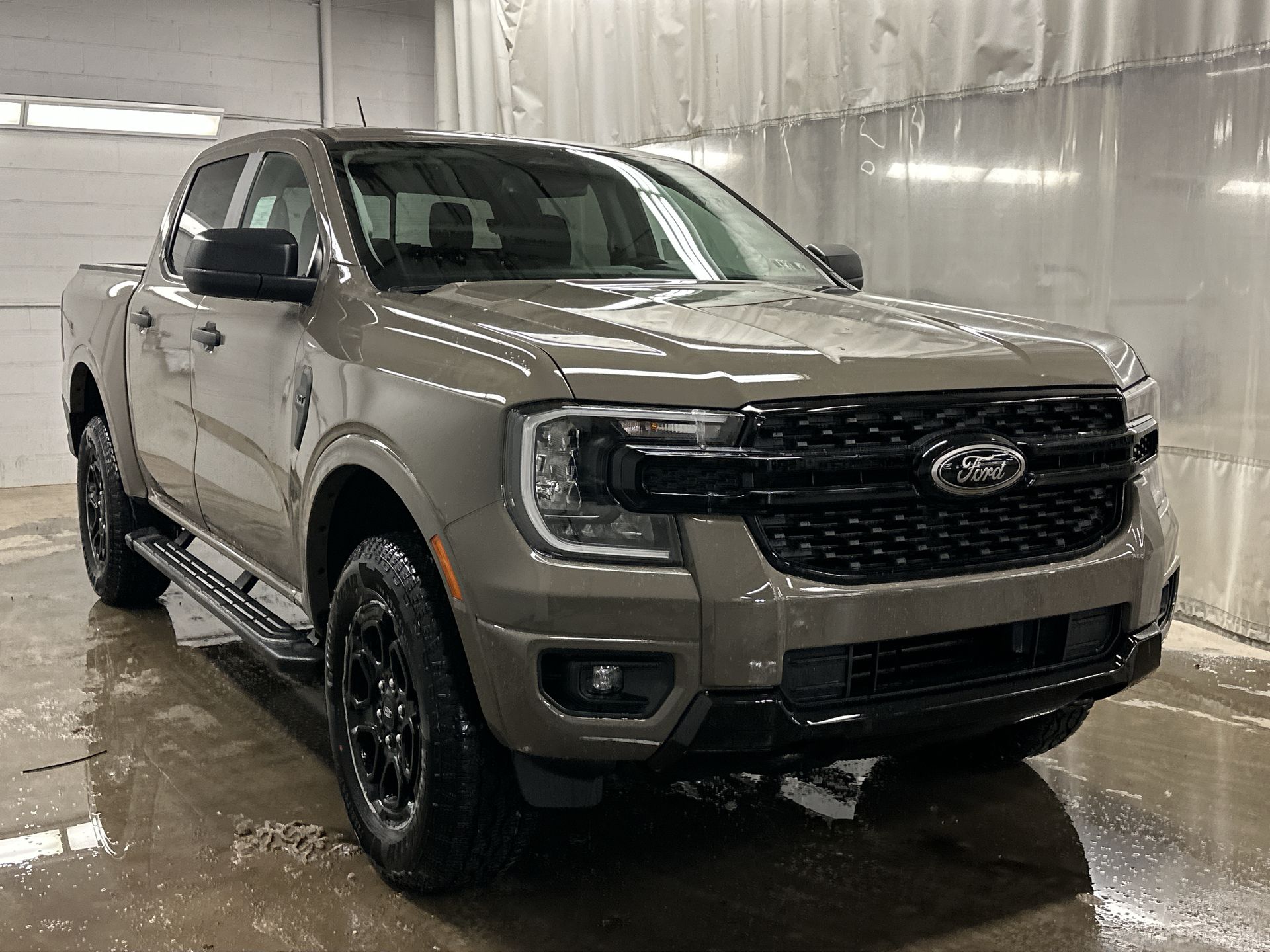 Thumbnail: 2025 Ford Ranger - 28