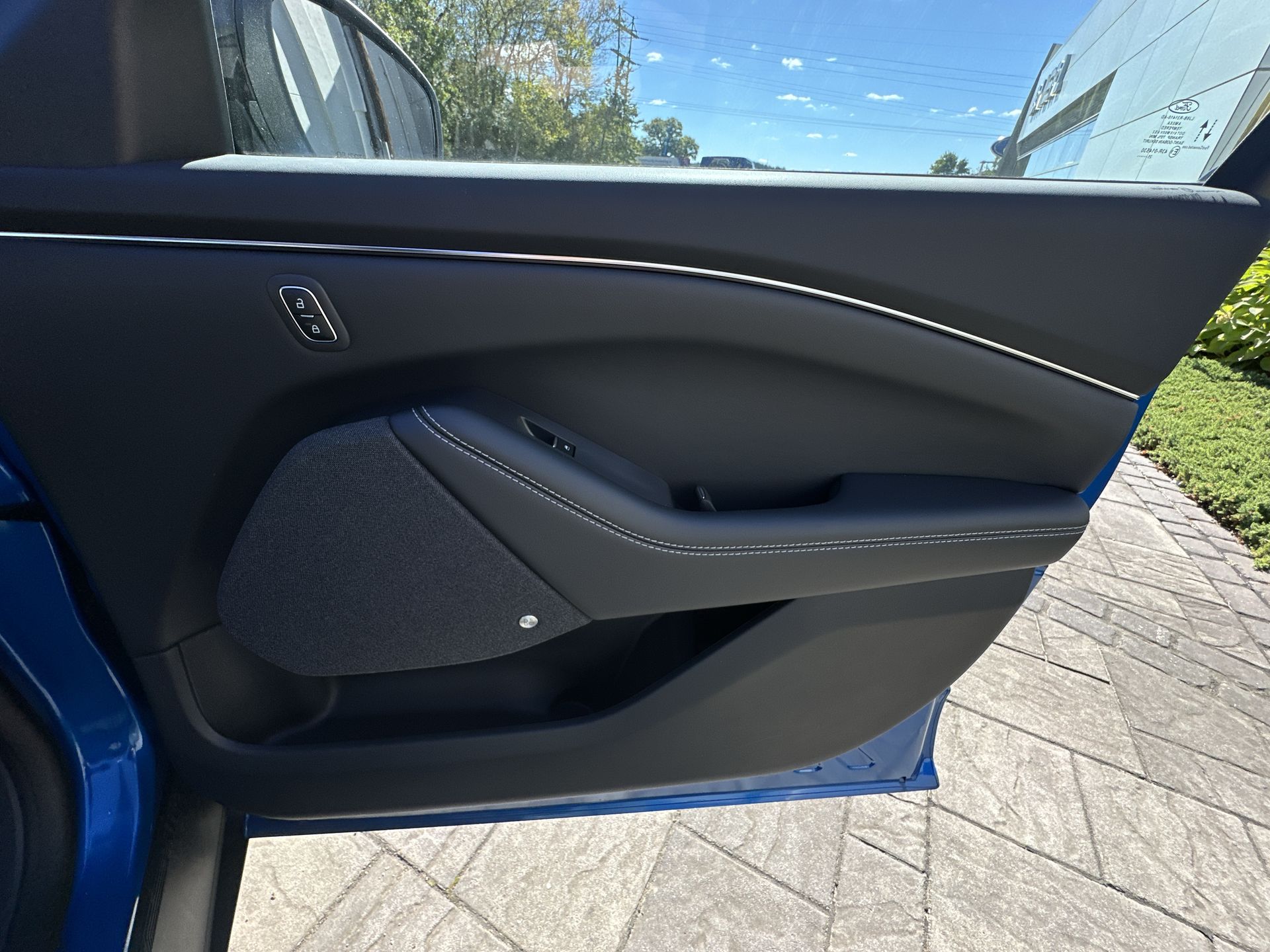 Thumbnail: 2025 Ford Mustang Mach-E - 23