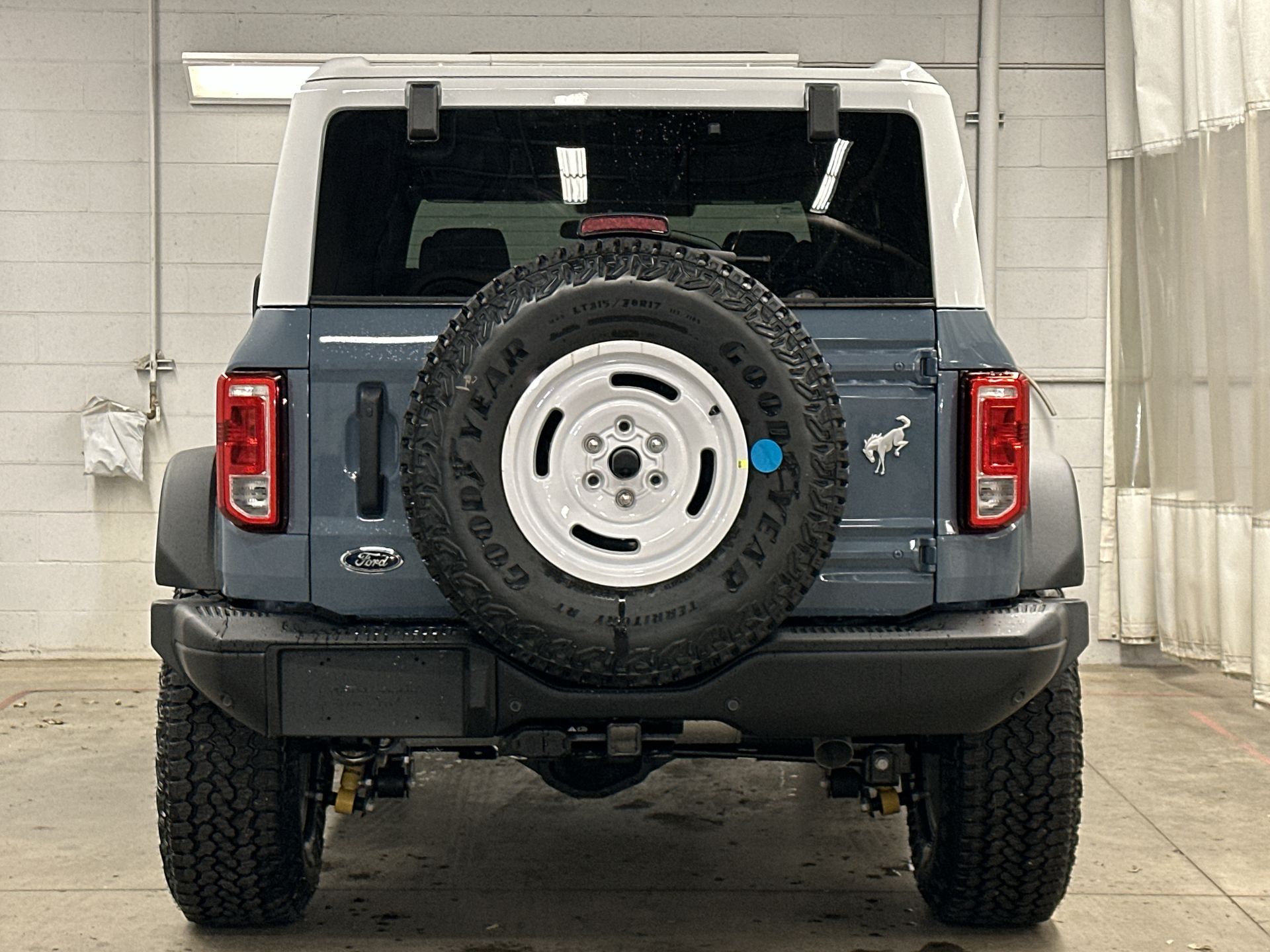 Thumbnail: 2025 Ford Bronco - 4