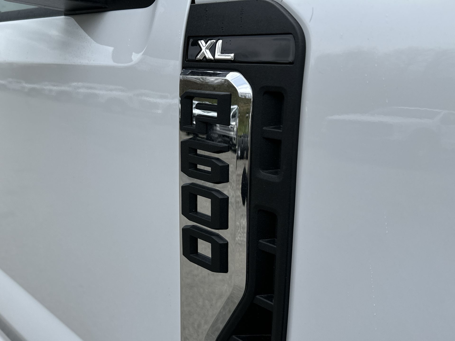 Thumbnail: 2025 Ford  - 20