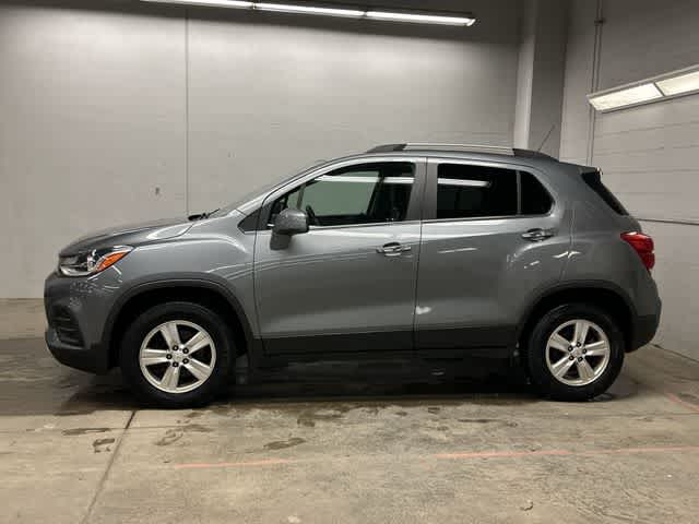 Thumbnail: 2019 Chevrolet Trax - 2