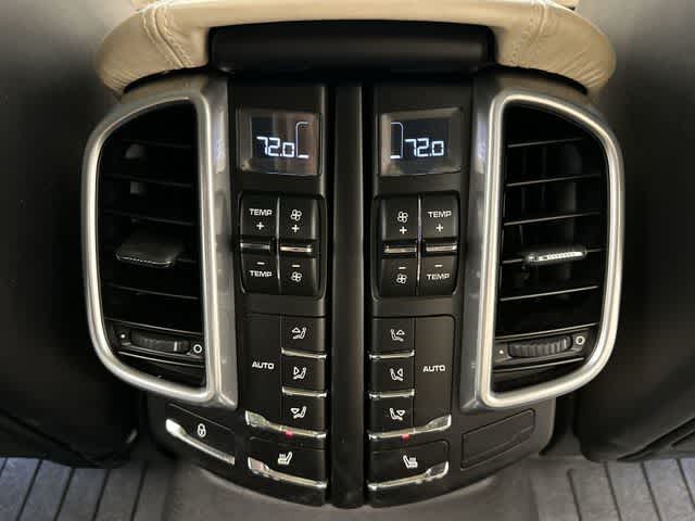 Thumbnail: 2017 Porsche Cayenne - 19