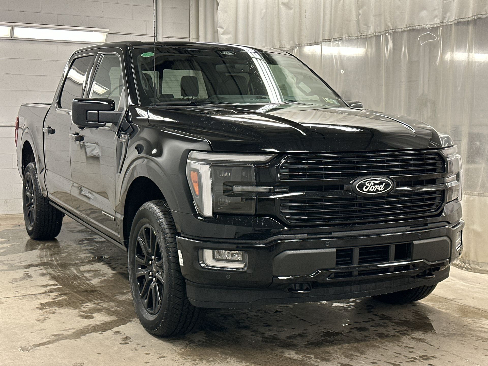 Thumbnail: 2025 Ford F-150 - 32