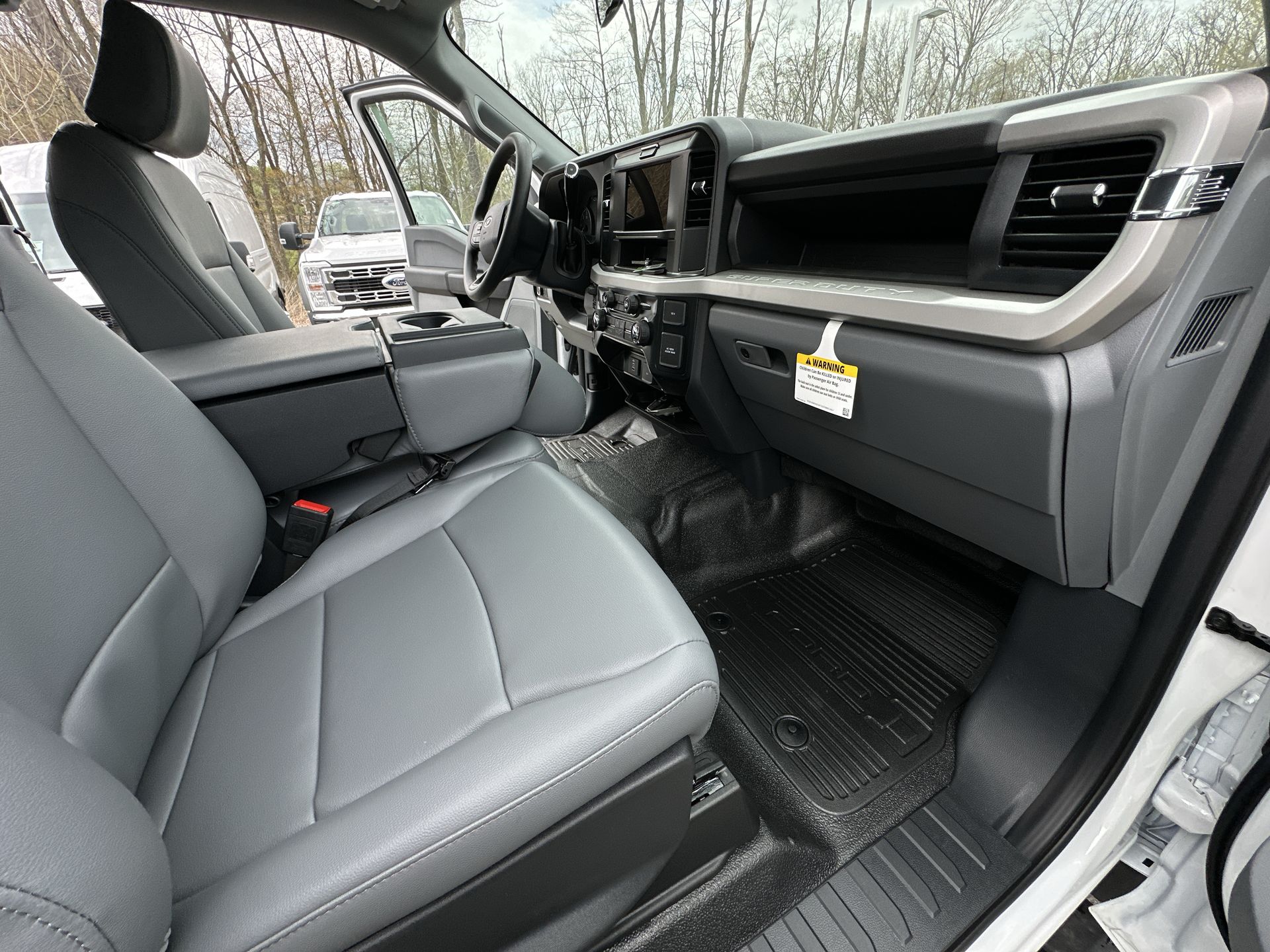 Thumbnail: 2025 Ford Econoline - 18