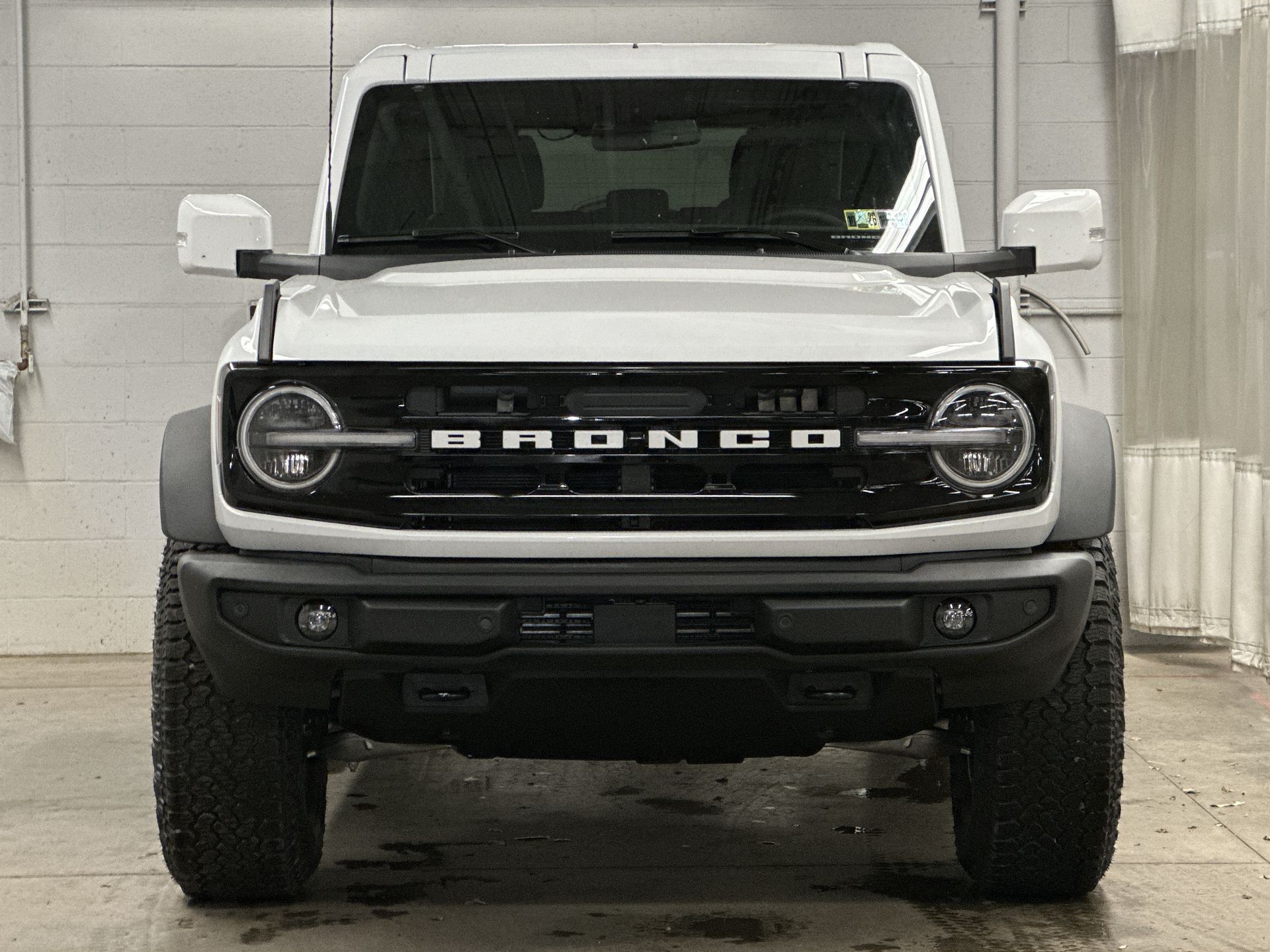 Thumbnail: 2025 Ford Bronco - 29