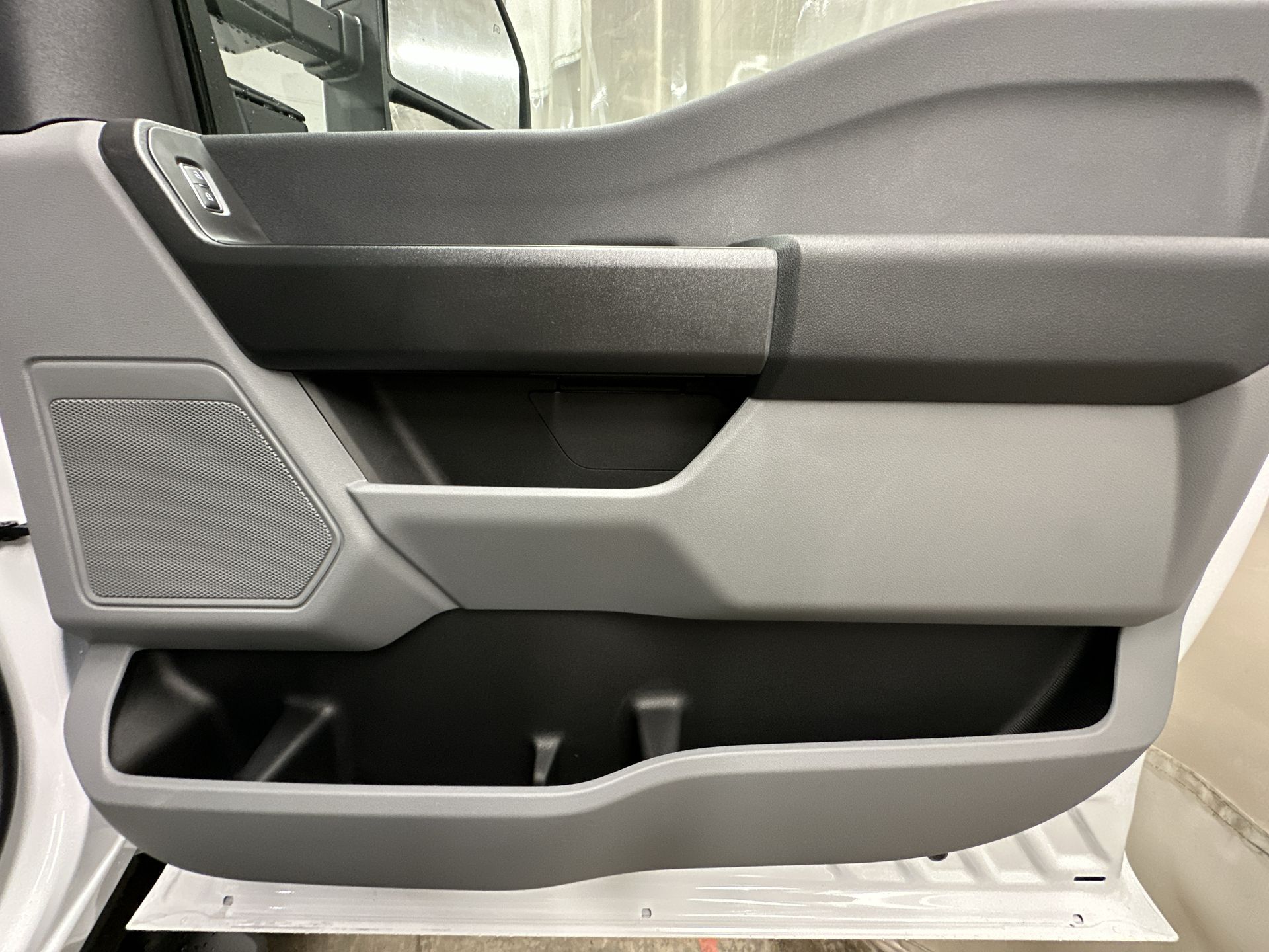 Thumbnail: 2026 Ford Econoline - 19