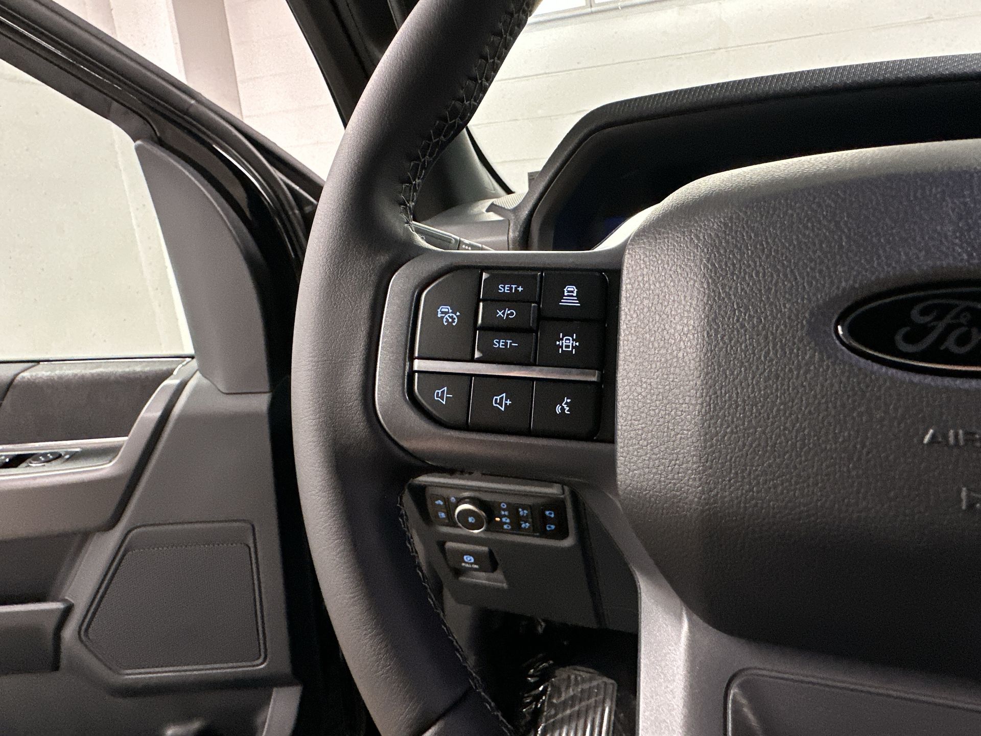 Thumbnail: 2025 Ford F-150 - 8