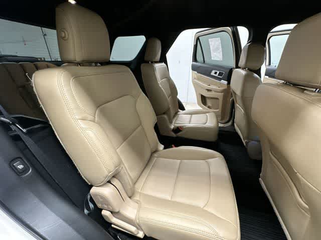 Thumbnail: 2017 Ford Explorer - 26