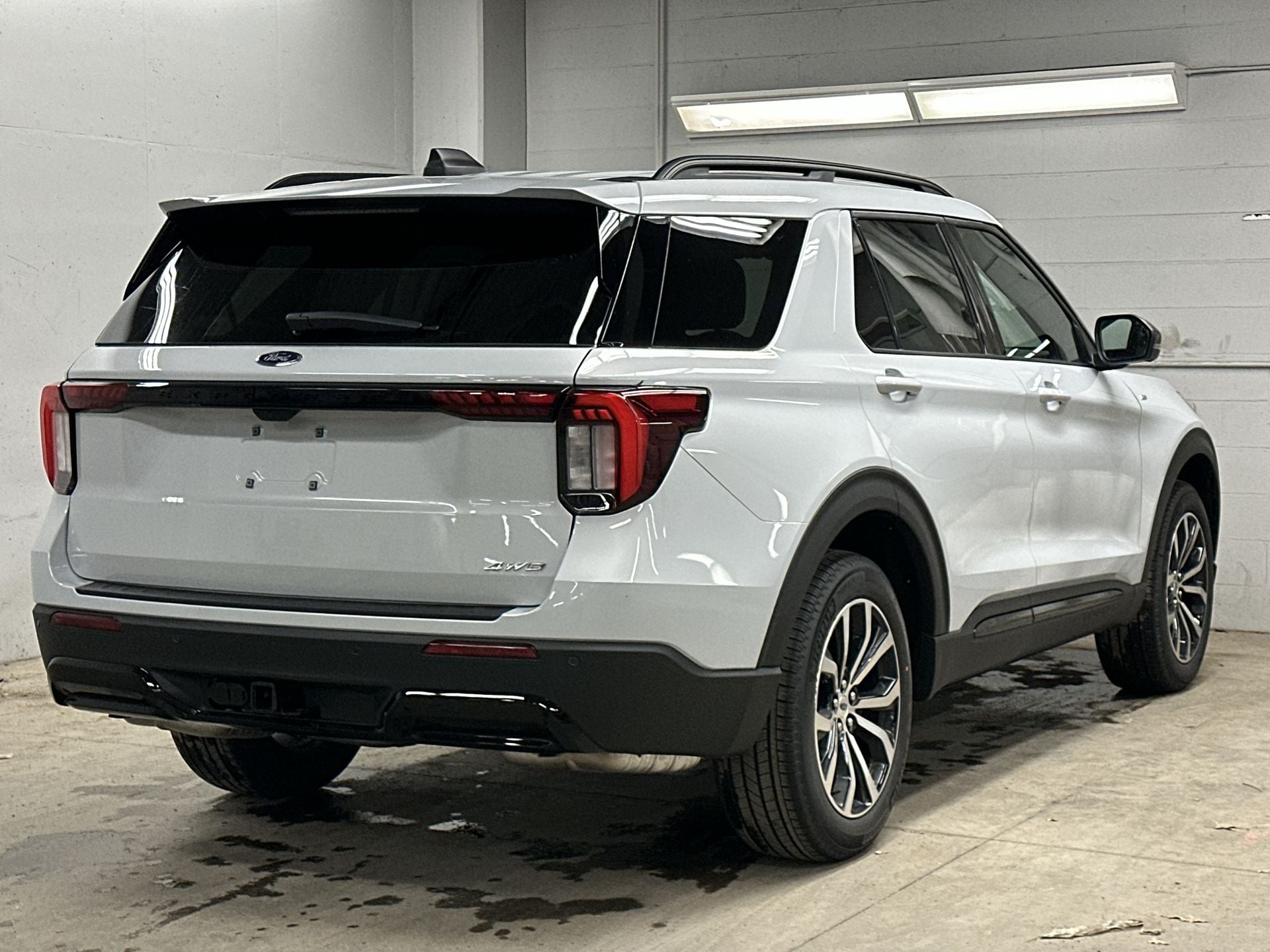 Thumbnail: 2026 Ford Explorer - 34