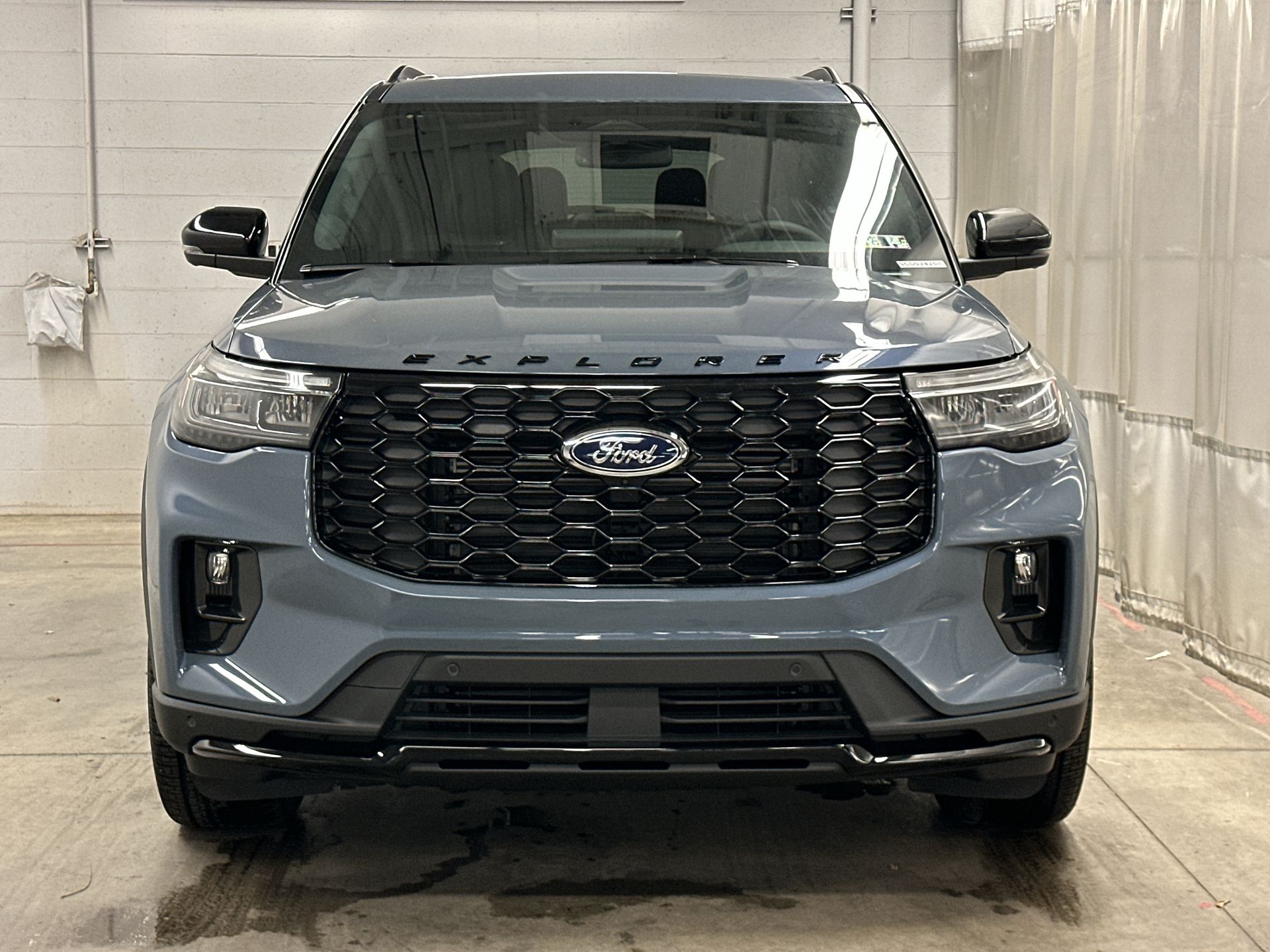 Thumbnail: 2025 Ford Explorer - 33