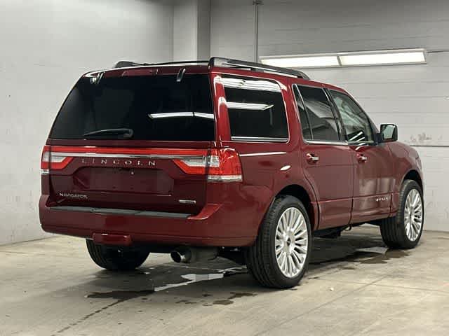 Thumbnail: 2015 Lincoln Navigator - 36