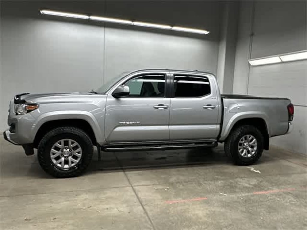 Used 2019 Toyota Tacoma SR5 Truck