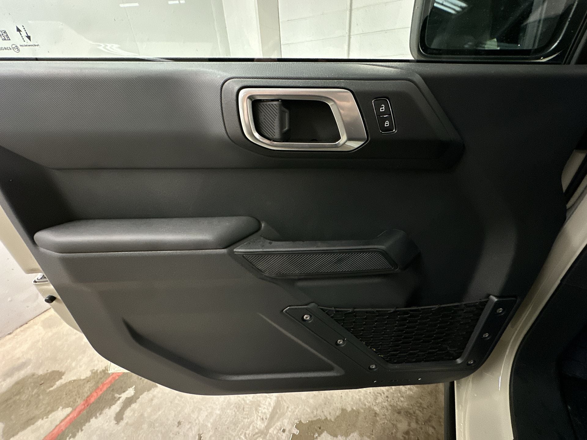 Thumbnail: 2025 Ford Bronco - 18