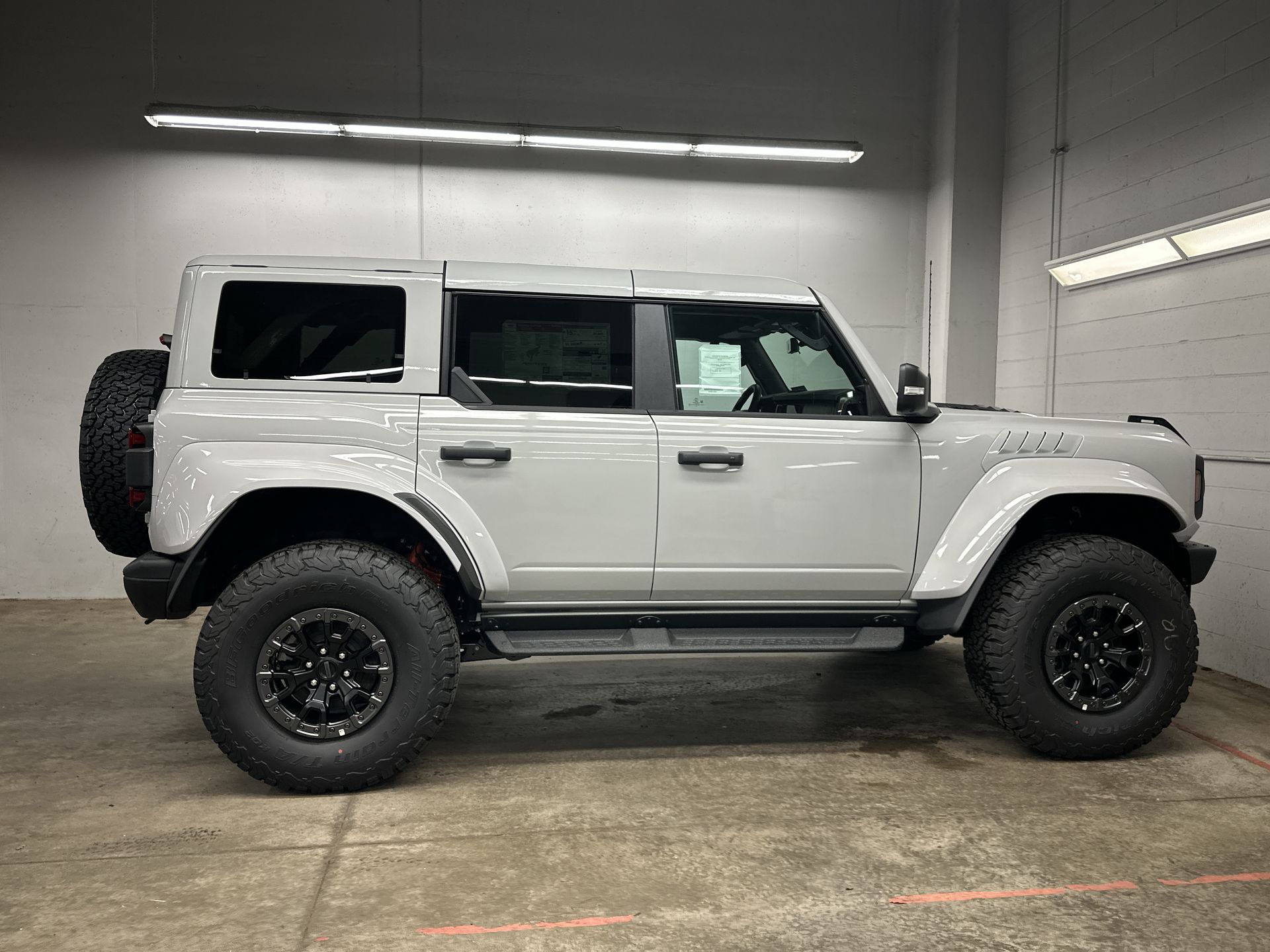 Thumbnail: 2026 Ford Bronco - 3