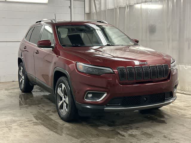 Thumbnail: 2019 Jeep Cherokee - 30