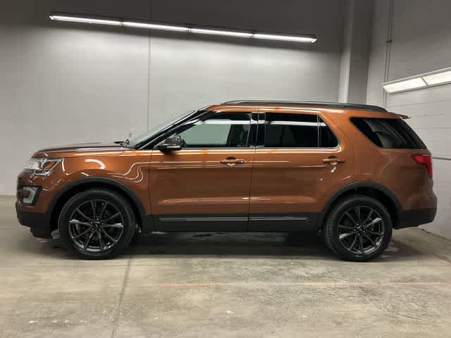 Thumbnail: 2017 Ford Explorer - 2