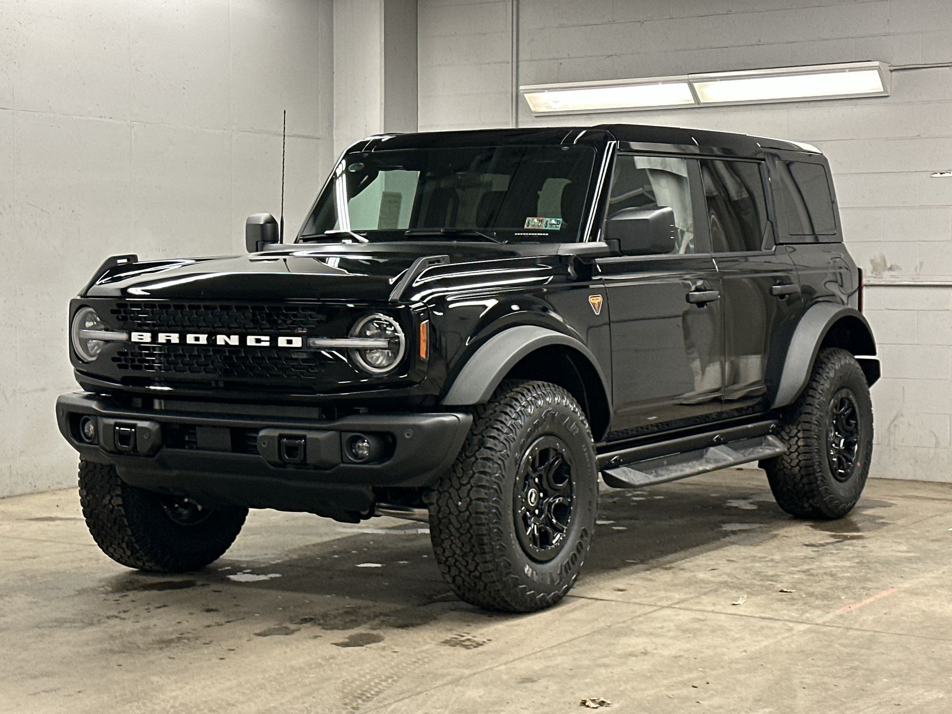 Thumbnail: 2026 Ford Bronco - 1