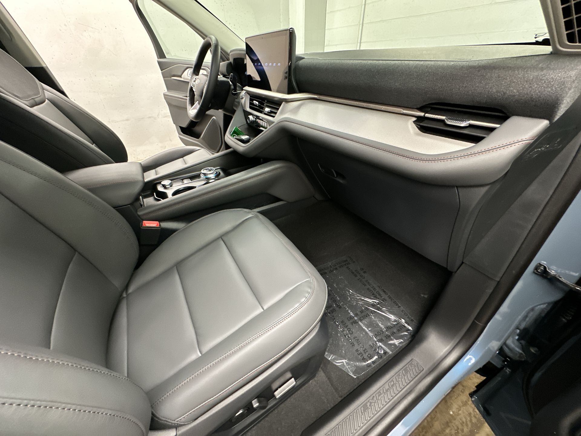 Thumbnail: 2026 Ford Explorer - 21