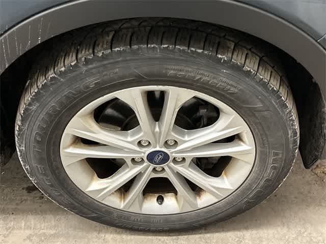 Thumbnail: 2019 Ford Escape - 5