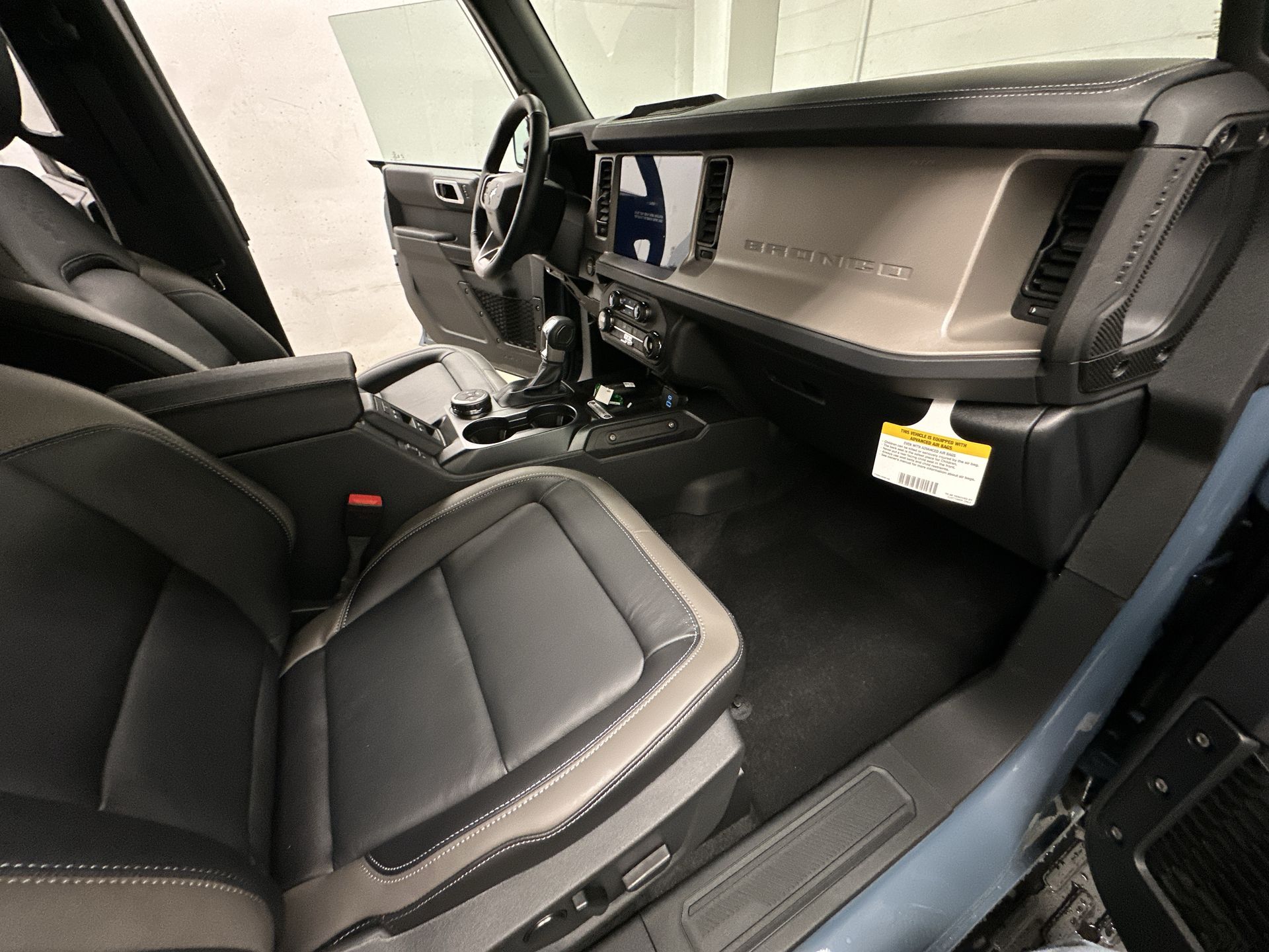 Thumbnail: 2025 Ford Bronco - 21