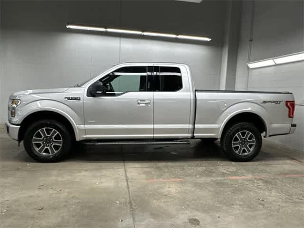 Used 2015 Ford F-150 XLT Truck