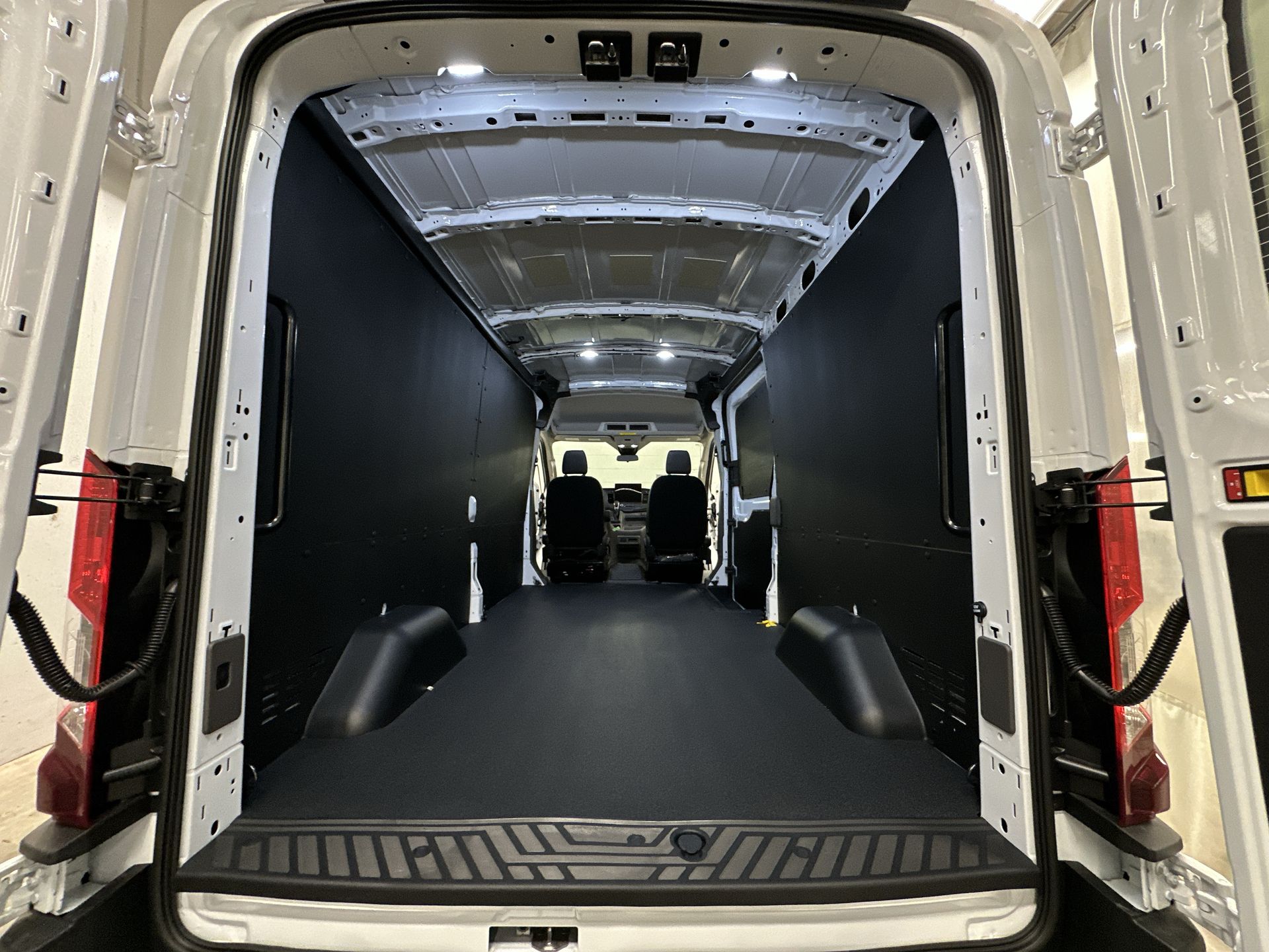 Thumbnail: 2026 Ford Transit Series - 25