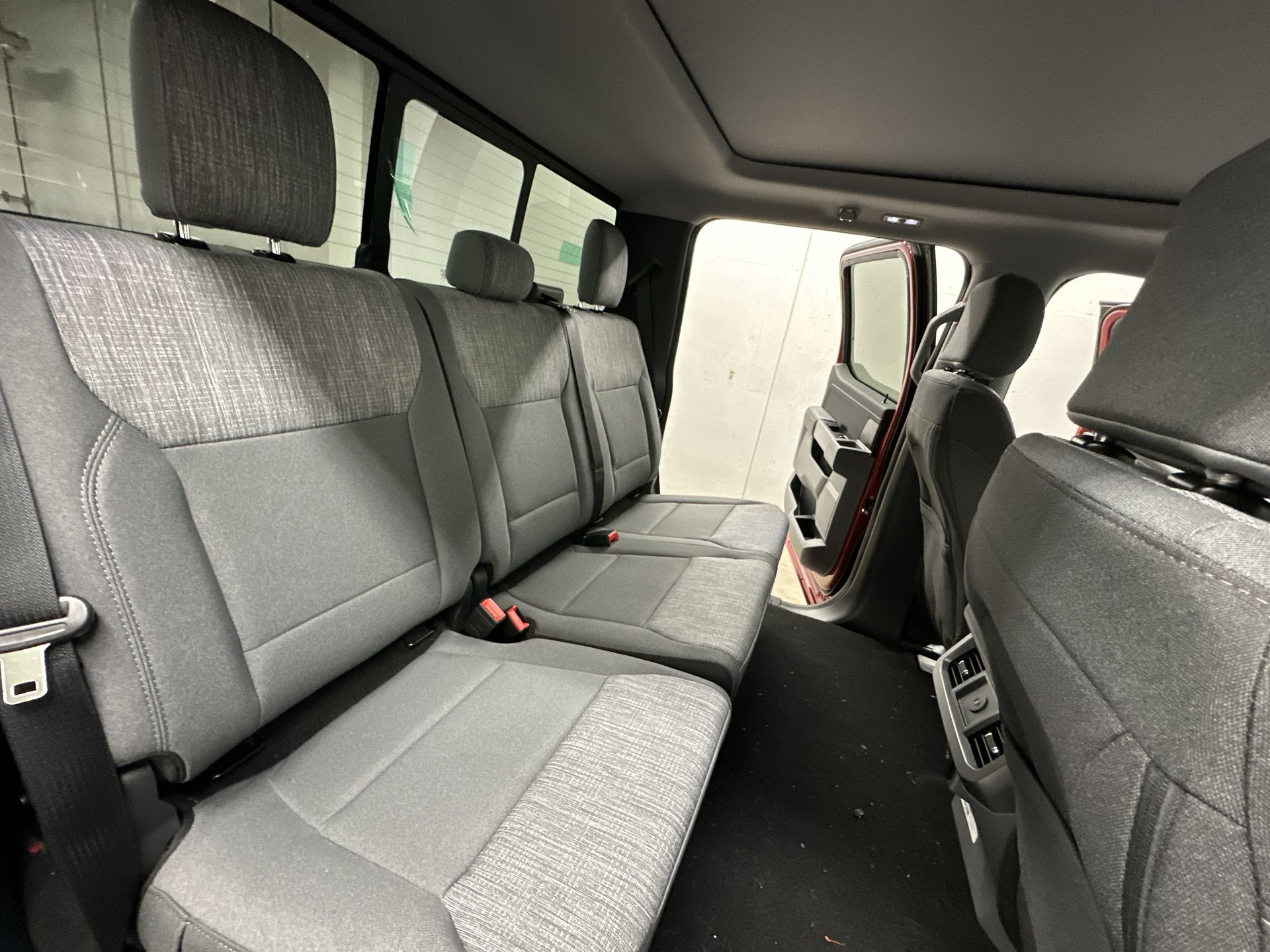 Thumbnail: 2026 Ford Econoline - 25