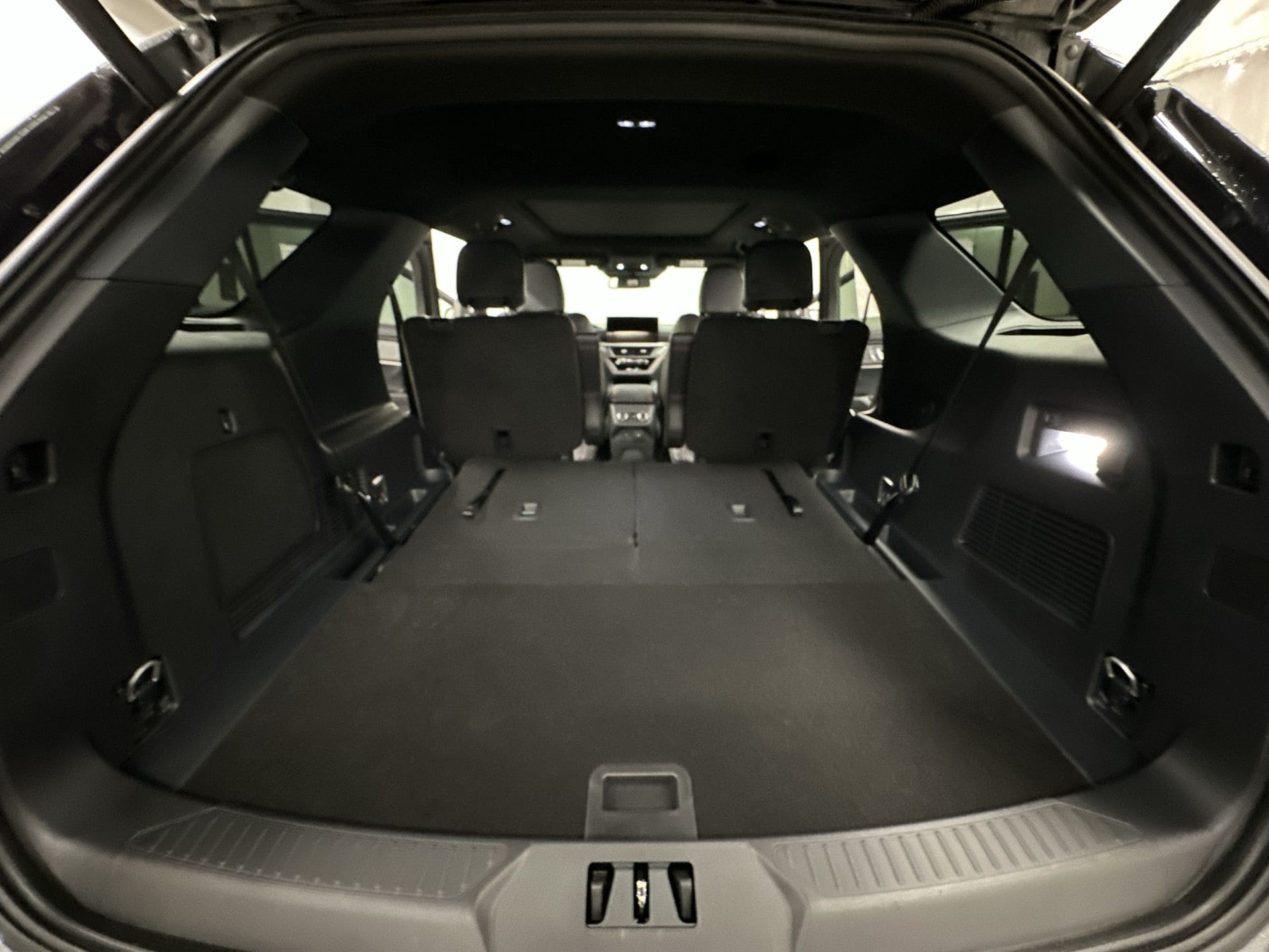 Thumbnail: 2026 Ford Explorer - 27