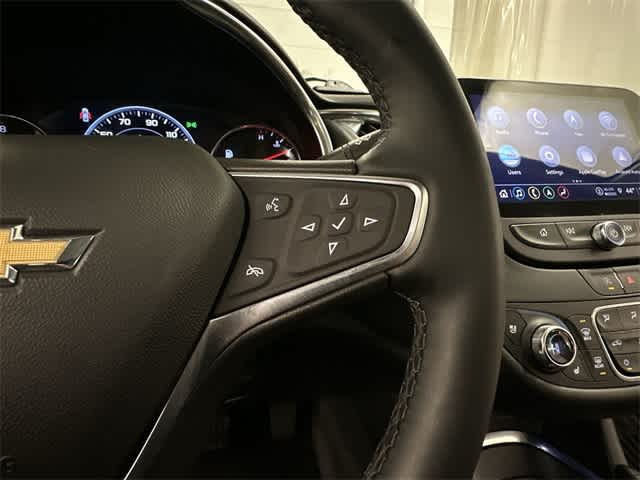 Thumbnail: 2024 Chevrolet Malibu - 10