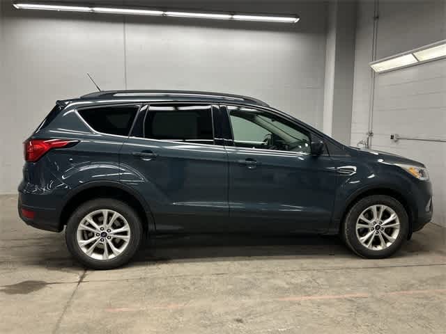 Thumbnail: 2019 Ford Escape - 3