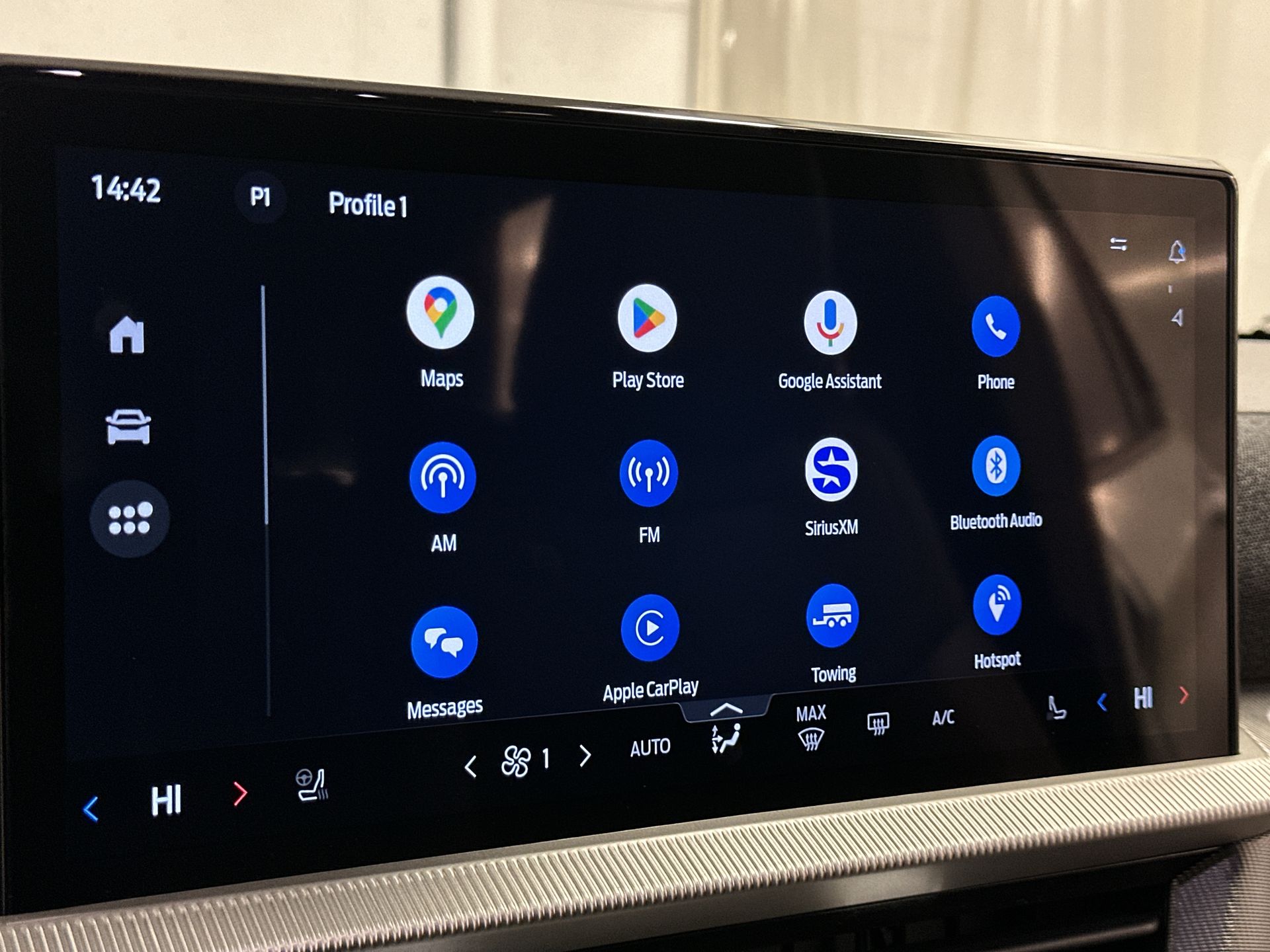 Thumbnail: 2026 Ford Explorer - 13