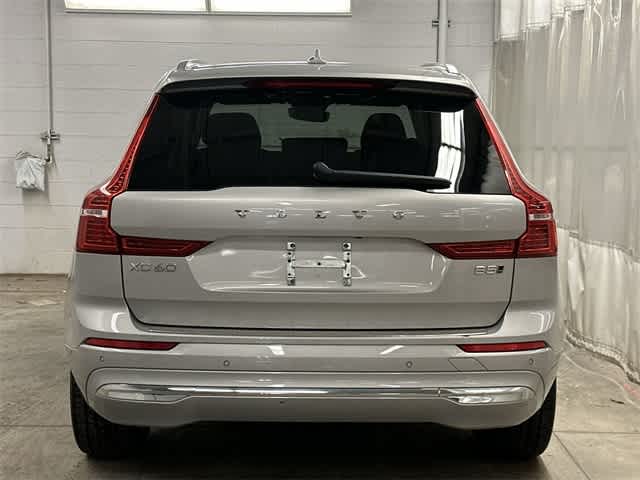 2023 Volvo XC60 B5 Plus 4