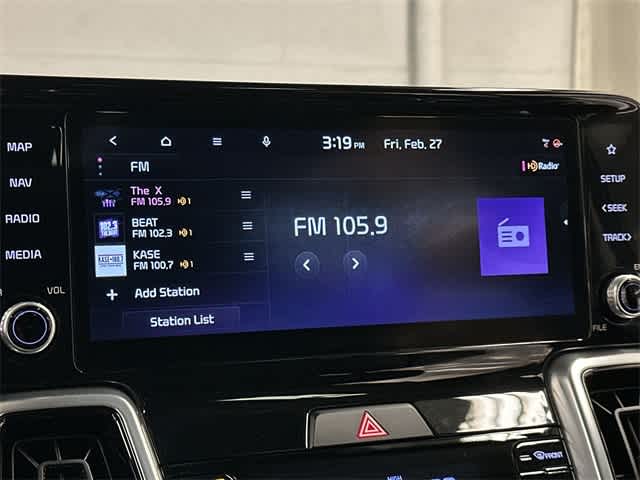 Thumbnail: 2022 Kia Sorento - 12