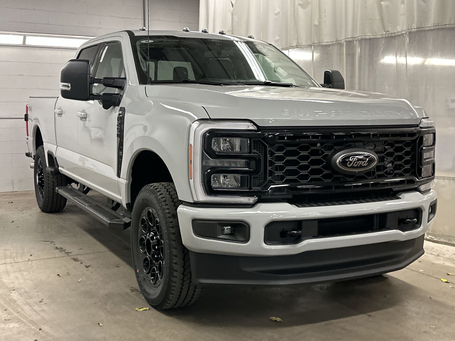 Thumbnail: 2026 Ford Econoline - 31