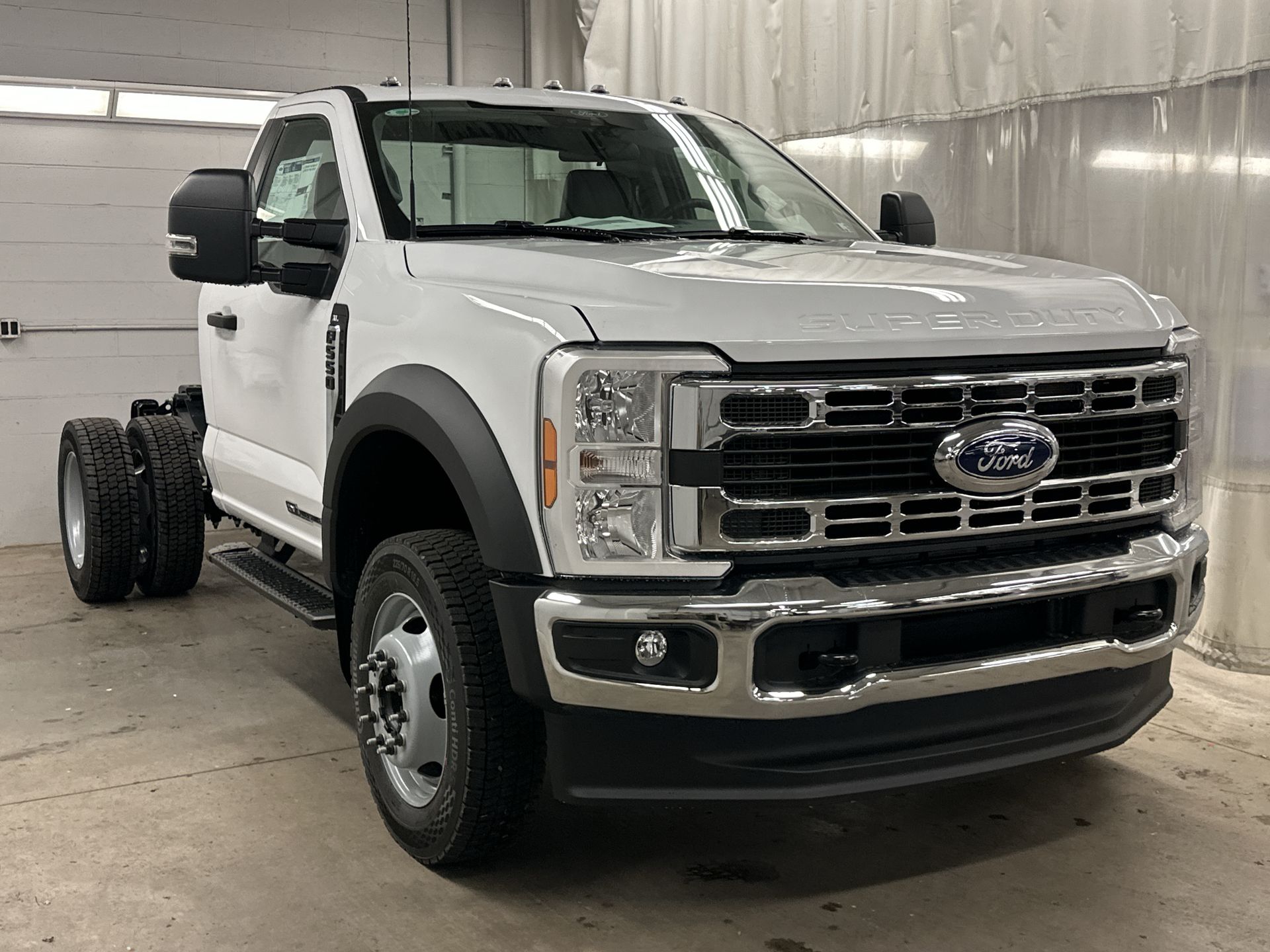 Thumbnail: 2026 Ford Econoline - 24