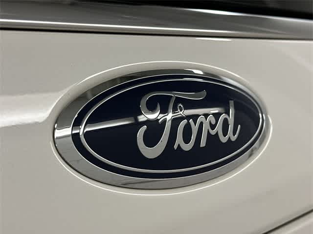 Thumbnail: 2022 Ford Expedition - 32